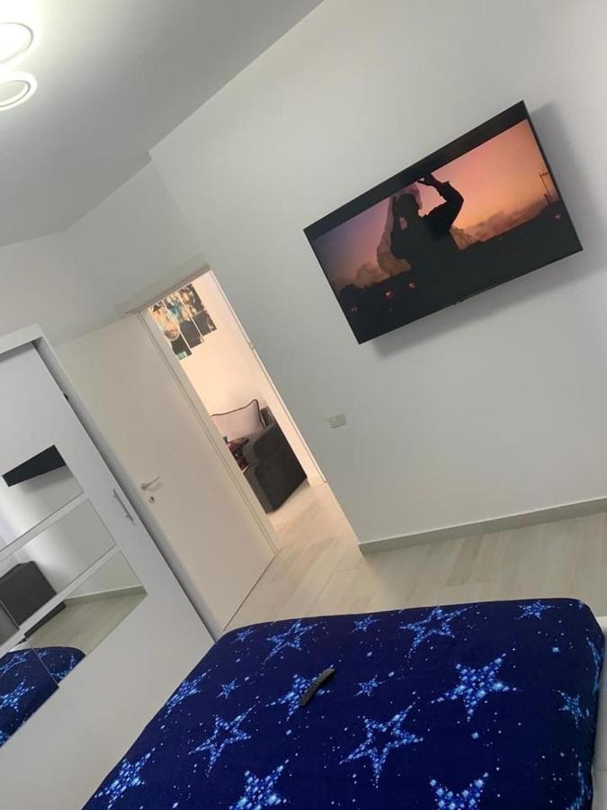 Astoria Apartament'S Неводарі Екстер'єр фото